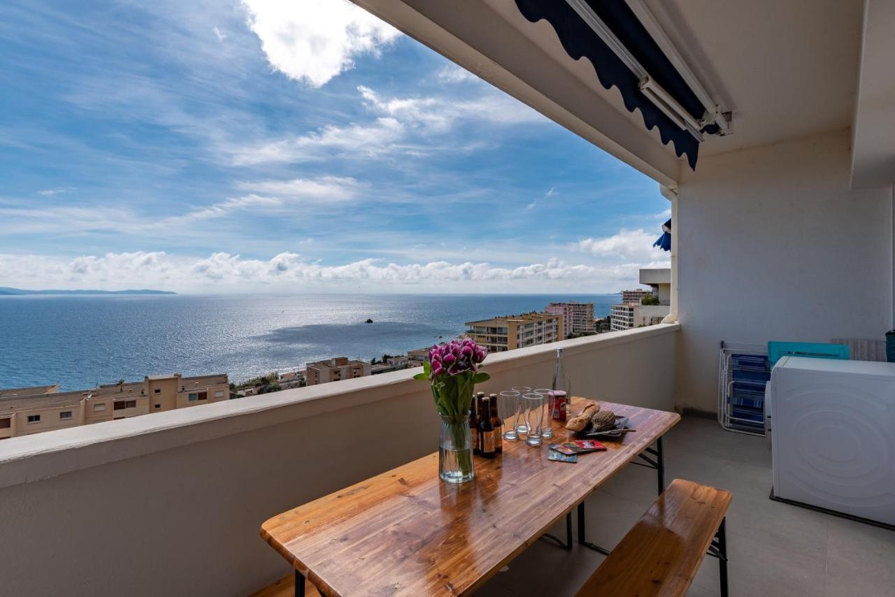 Magnifique Vue Mer, Spacieux Et Traversant Apartment